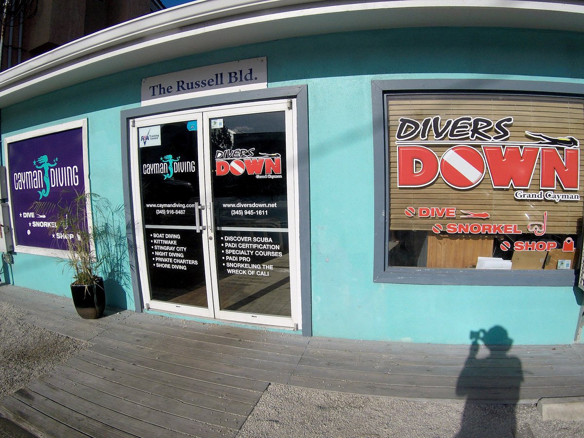 Divers Down Scuba Diving Grand Cayman, Cayman Islands